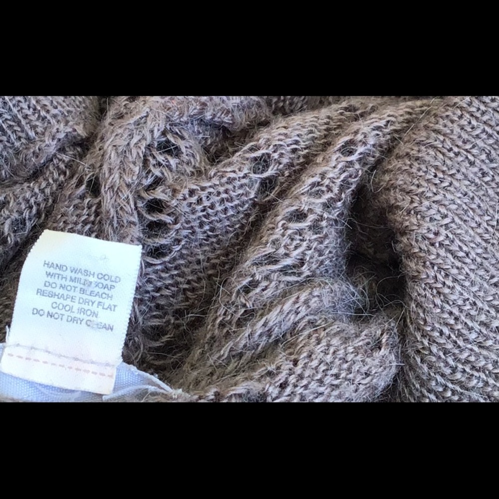 Urban Outfitters RARE Lux Crochet Granny Hooded Cardigan Sweater - Picture 9 of 12